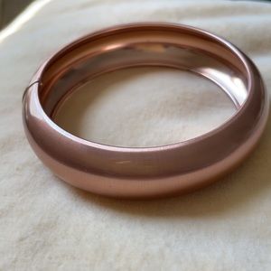 Elegant Diego & Massimo Rose Color Bangle Bracelet